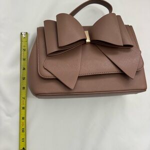 Chic Tan Bow Women's Mini Bag